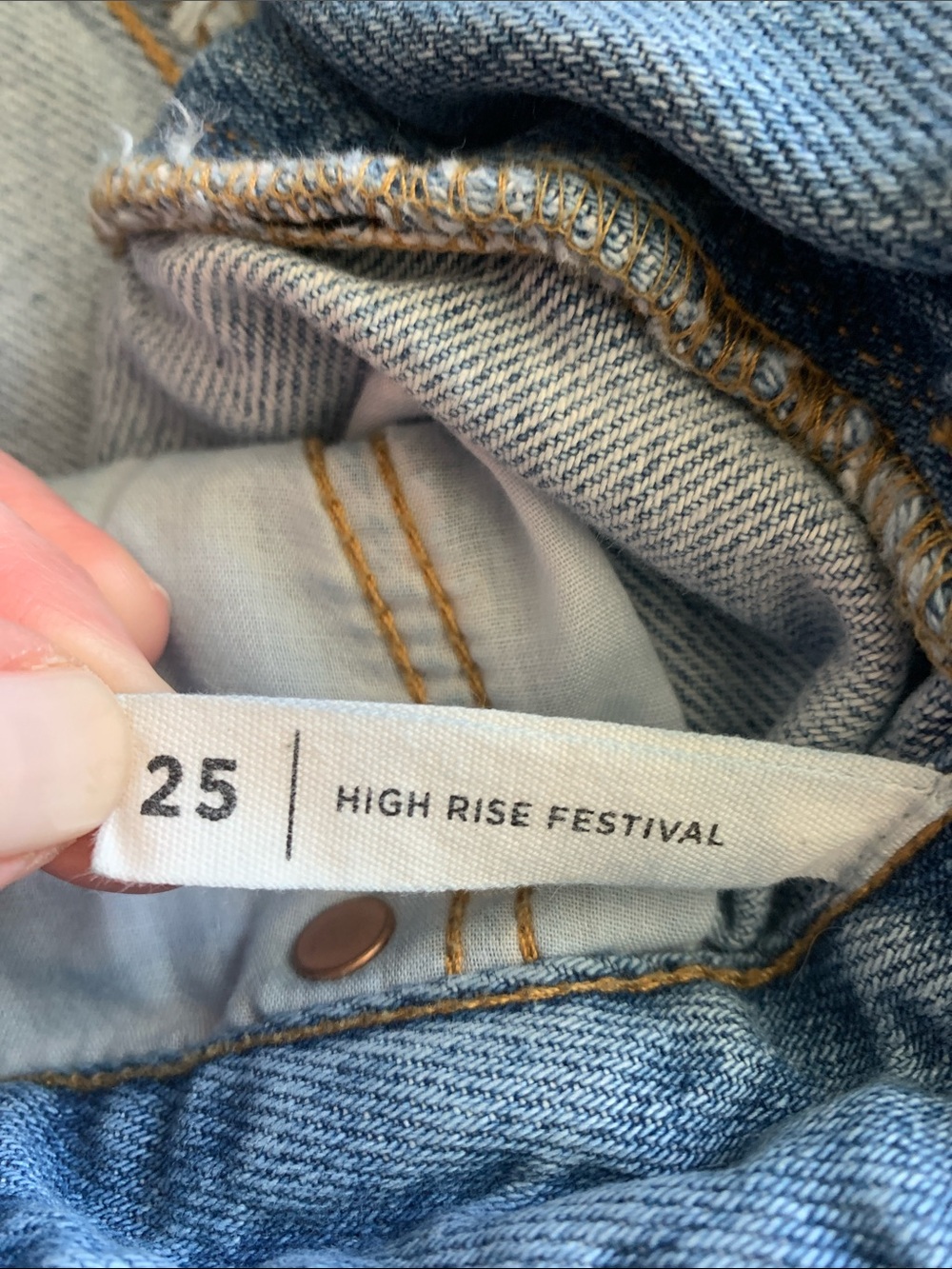 PacSun Light Wash Distressed Denim Cutoff Shorts - Picture 3 of 7